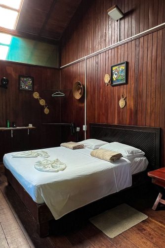 amazon-village-jungle-lodge-the-lodge-bungalow-4